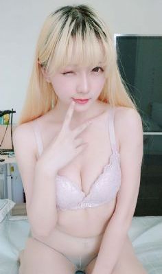 18岁性感女王的性丑闻_720免费电视剧