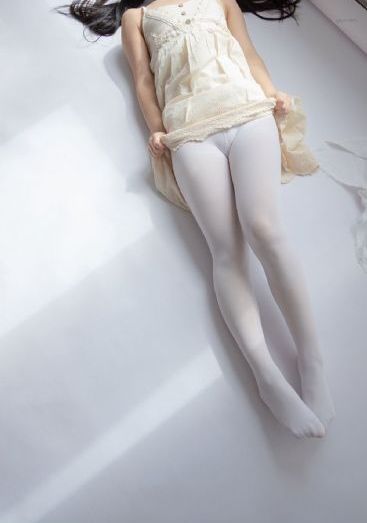 女式开襟睡衣裙子做双人运动动漫_国产剧电影完整版